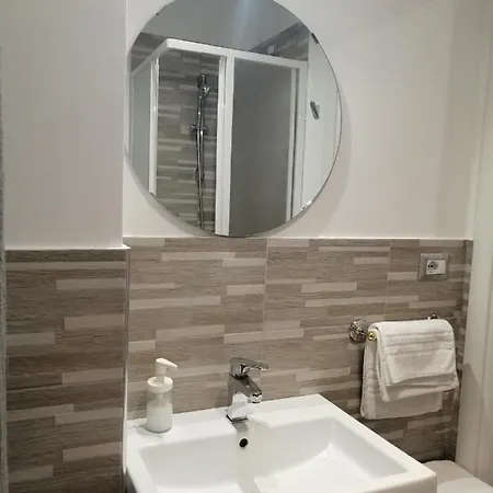 Konukevi Penelope 4*
